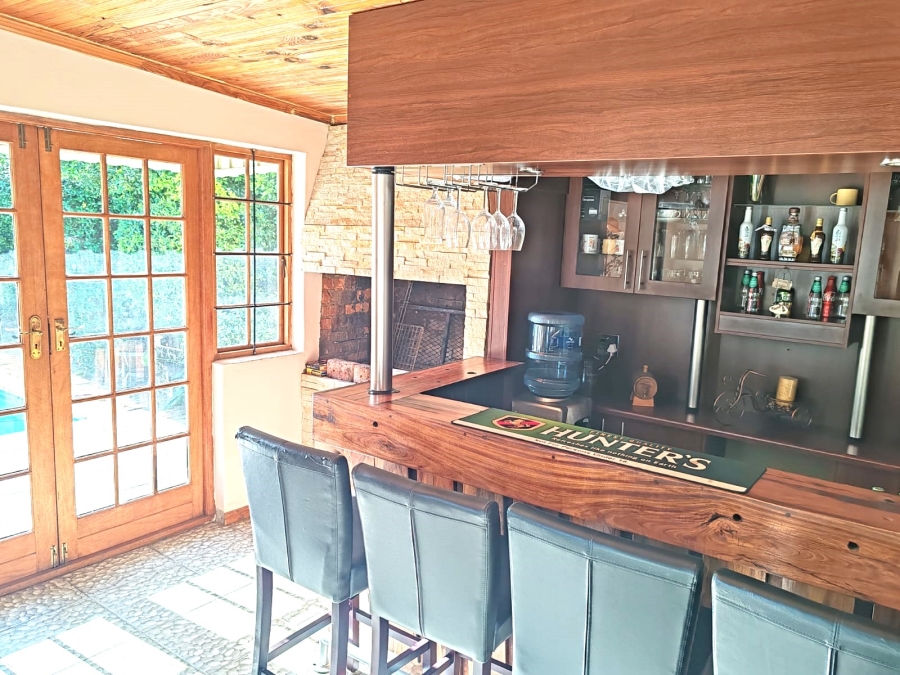5 Bedroom Property for Sale in Bothasrus Eastern Cape